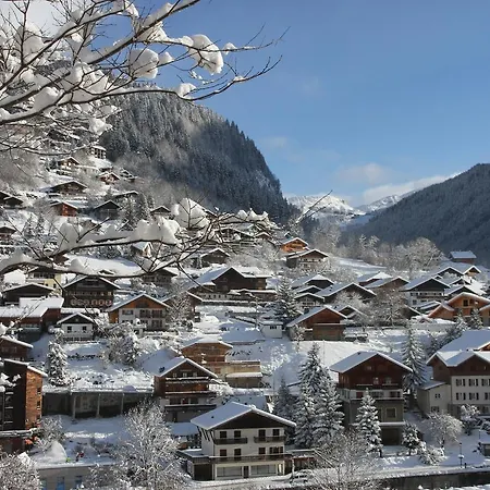 La Corniche *